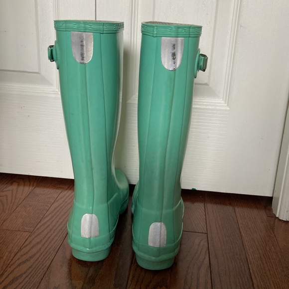 Cute Mint Hunter Boots Gloss - Picture 6 of 6